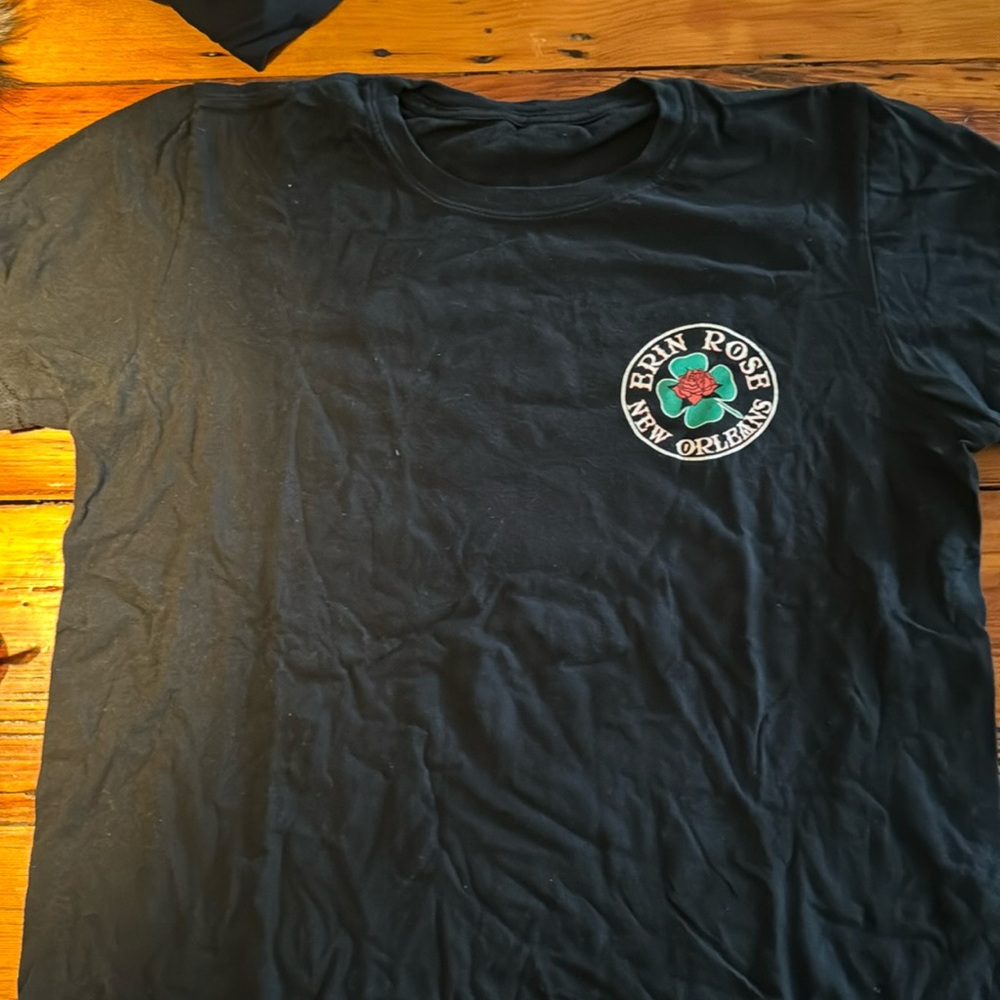 Erin Rose New Orleans pub shirt